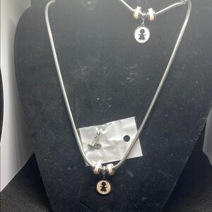 Elegant Silver and Gold Pendant Necklace Set steel